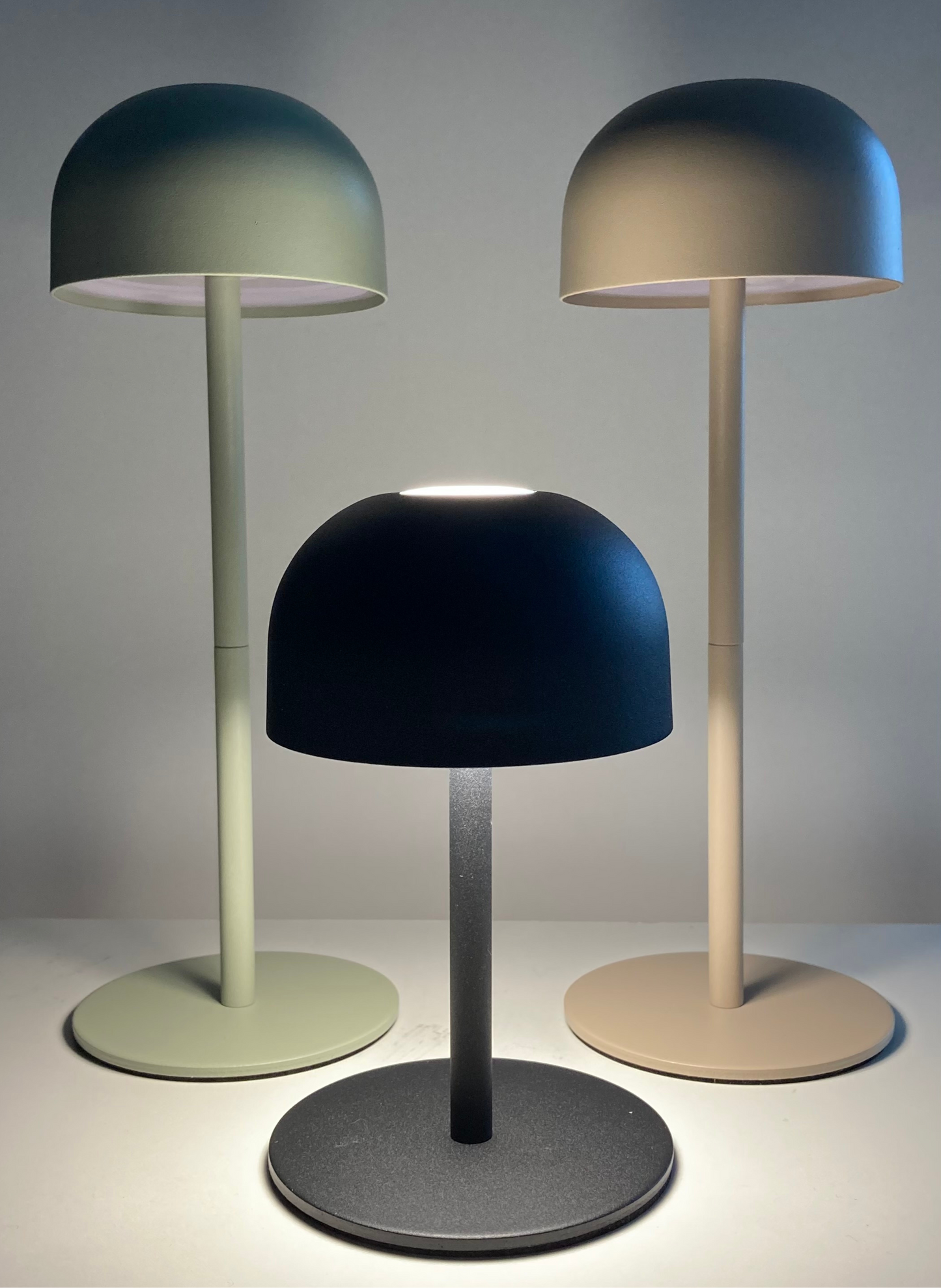 snygga bordslampor, snygga trådlösa bordslampor, lampa till husbilen, bordslampa till husvagnen, lampa till bilen, liten bordslampa, mysig lampa, mysig belysning, mysbelysning,
