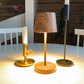 trälampa, trälampor, träbelysning, mysig trä lampa, snygg lampa i ek, snygg bordslampa i trä, vardagsrumslampa, lampa vardagsrummet, mysig bordslampa i trä,