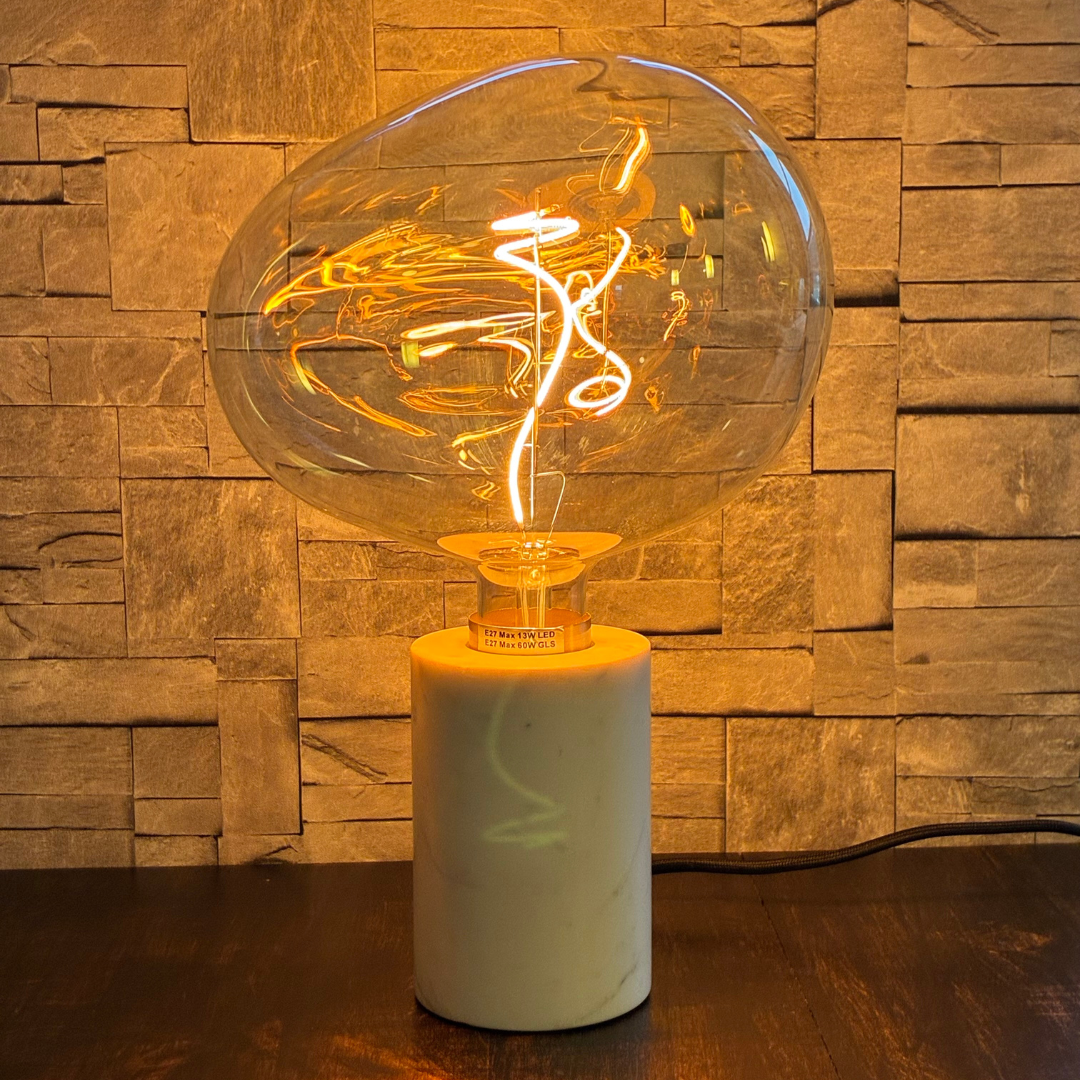 Vit Marmor Bordslampa - Bubblan