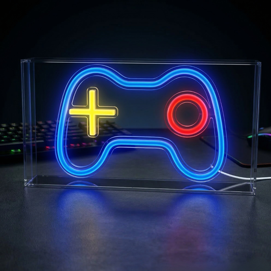 Gaming neonlampa i form av spelkontroll i plexiglas. Gamer neonskylt med spelkontroll för gamingrum.